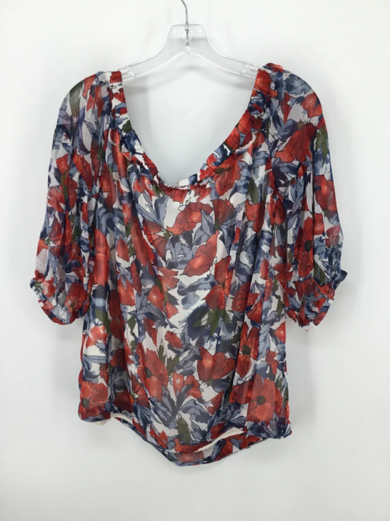 A Pea In The Pod Size M Poly Blend Top - Image 2