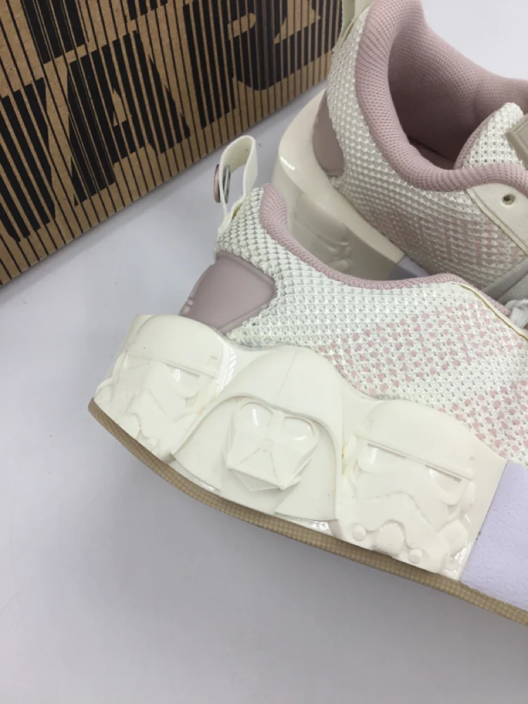 Adidas/Star Wars Size 13 Sneakers - Image 2