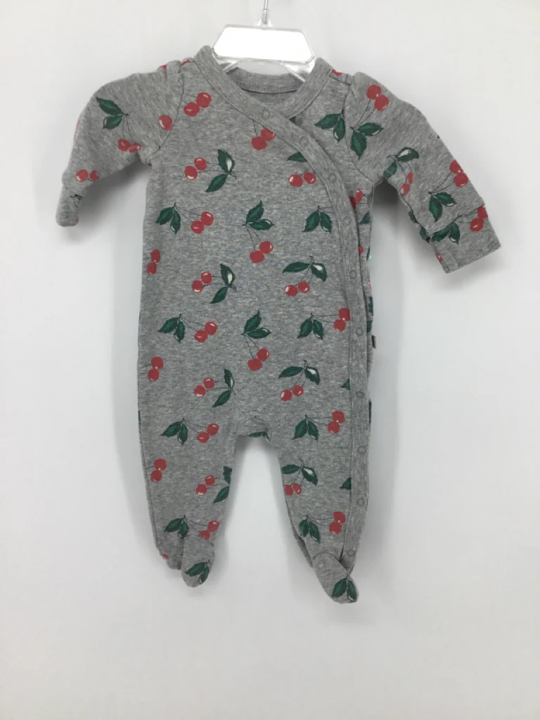 Baby Gap Child Size 0-3 Months Gray Sleepers