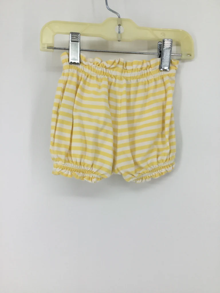 Baby Gap Child Size 6-12 Months Yellow Shorts - girls - Image 2