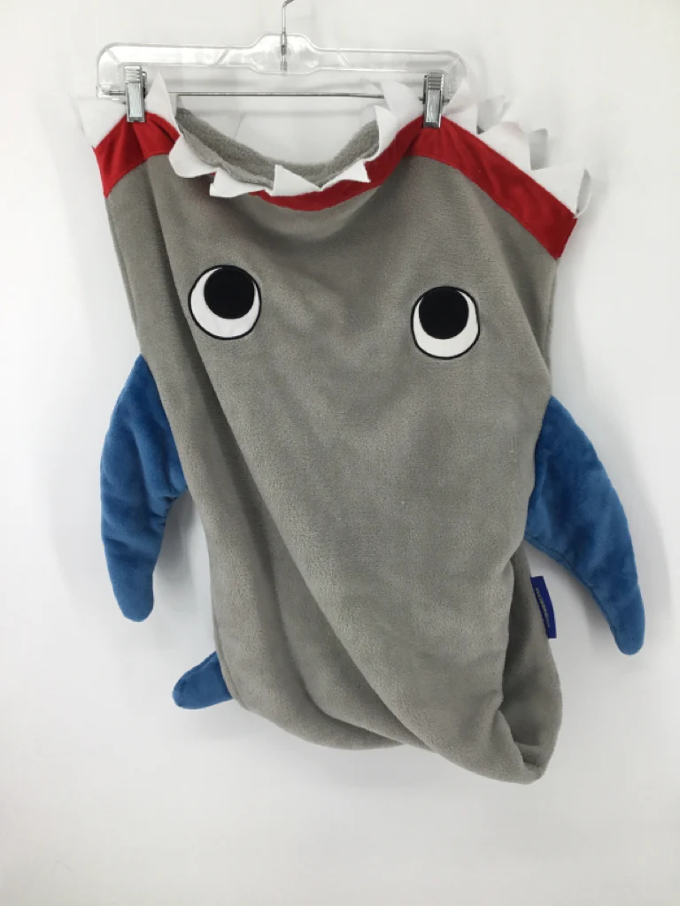 Blankie Tails Shark Tail Blanket