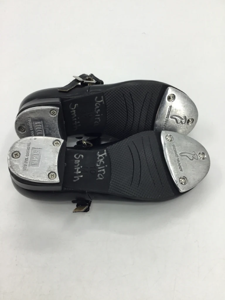 Bloch Child Size 10 Black Sport/Dance Shoes - Image 2