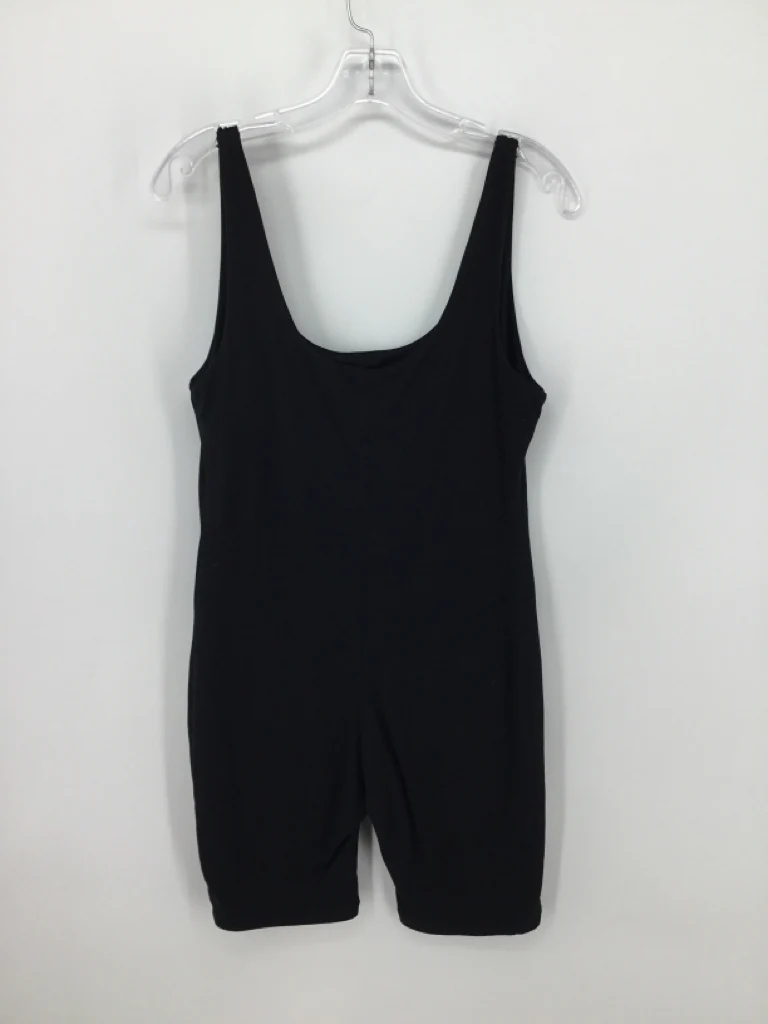 Bump Suit Size M Poly Blend Outfit - Image 2