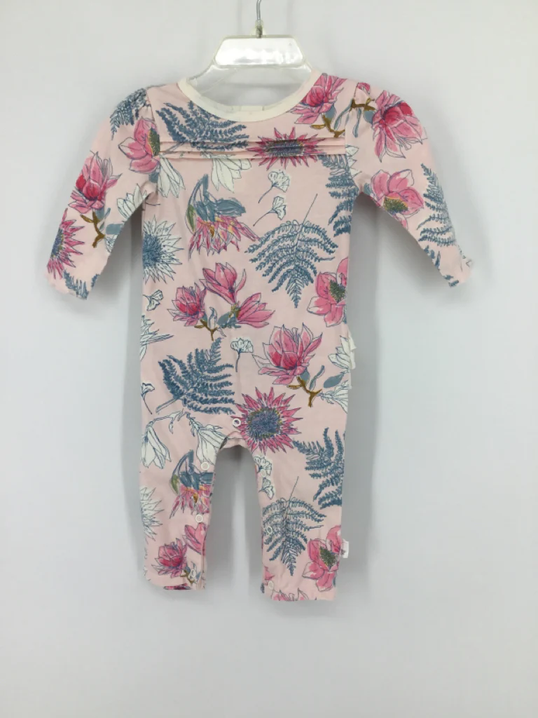 Burt's Bees Baby Child Size 0-3 Months Pink Outfit - girls