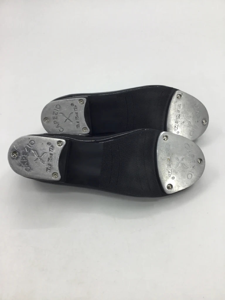 Capezio Child Size 5.5 Youth Black Sport/Dance Shoes - Image 2