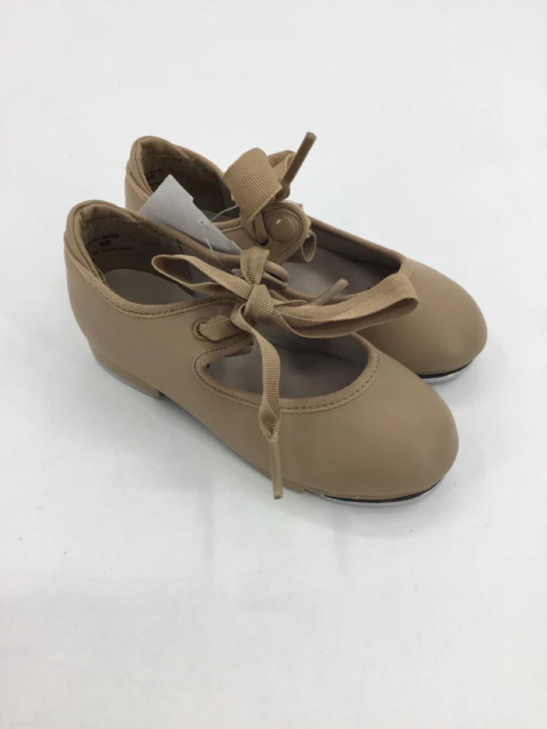 Capezio Child Size 8 Toddler Tan Sport/Dance Shoes