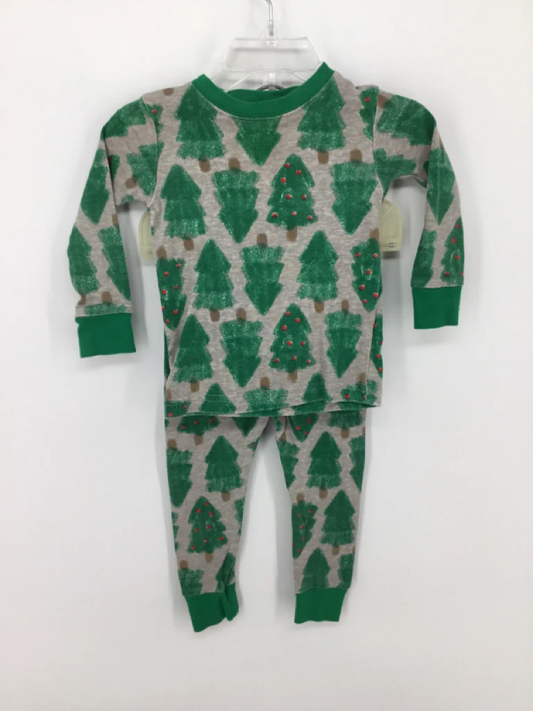 Carter's Child Size 18 Months Green Christmas Pajamas