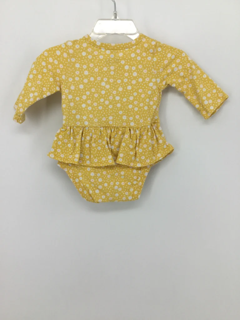 Carter's Child Size 3 Months Yellow Onesie - Image 2