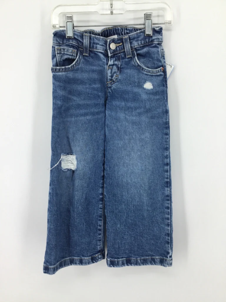 Cat & Jack Child Size 4 Blue Jeans - girls