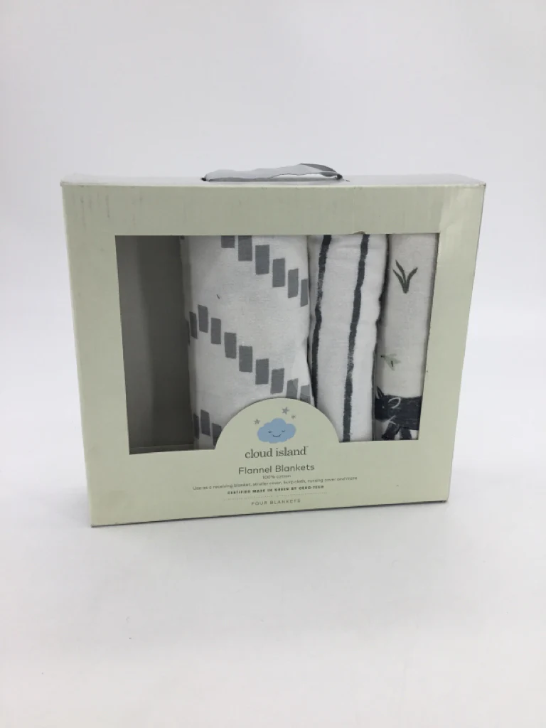 cloud island Gray Print Blanket