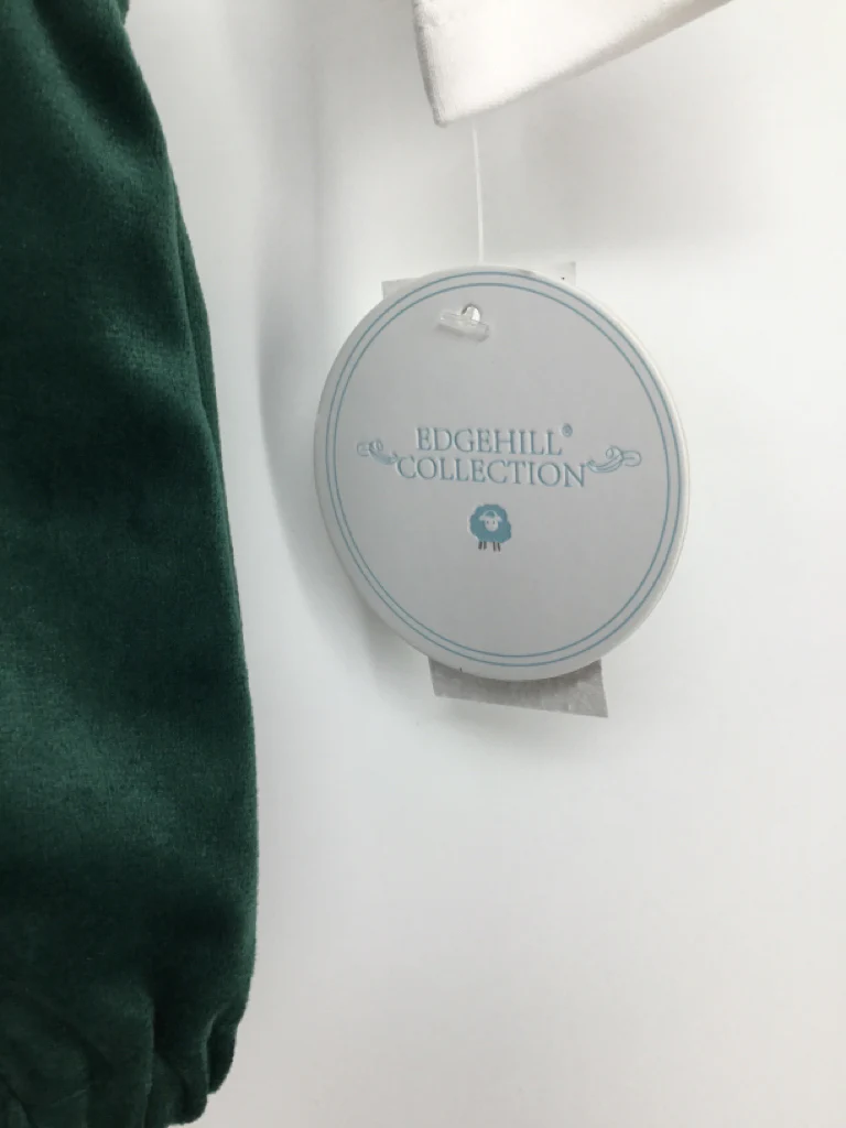 Edgehill Collection Child Size 3 Months Green Christmas Outfit - Image 2