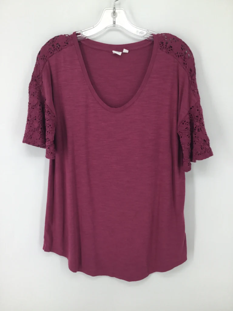 Gap Maternity Size S Cotton Blend Top
