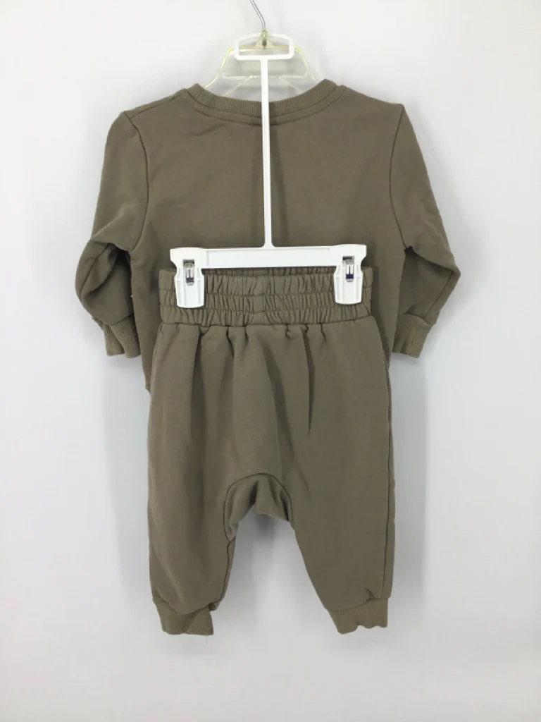 Gicrk Child Size 18 Months Green Thanksgiving Outfit - Image 2