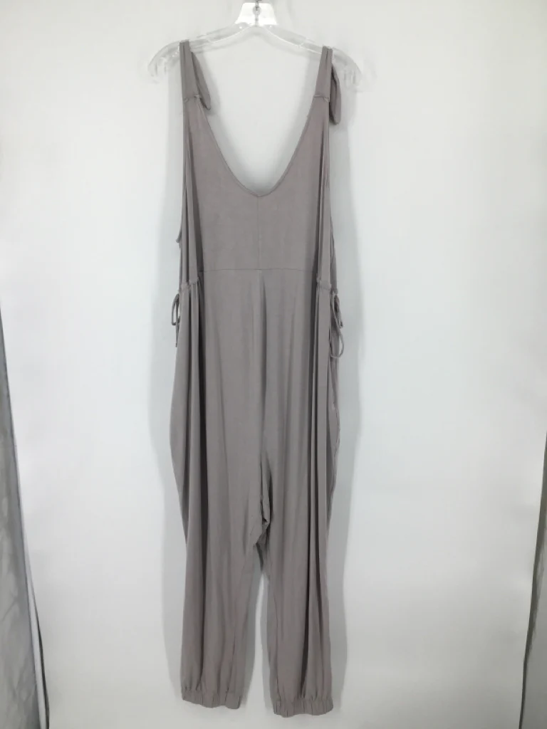 Isabel by Ingrid+Isabel Size XXL Rayon Blend Outfit