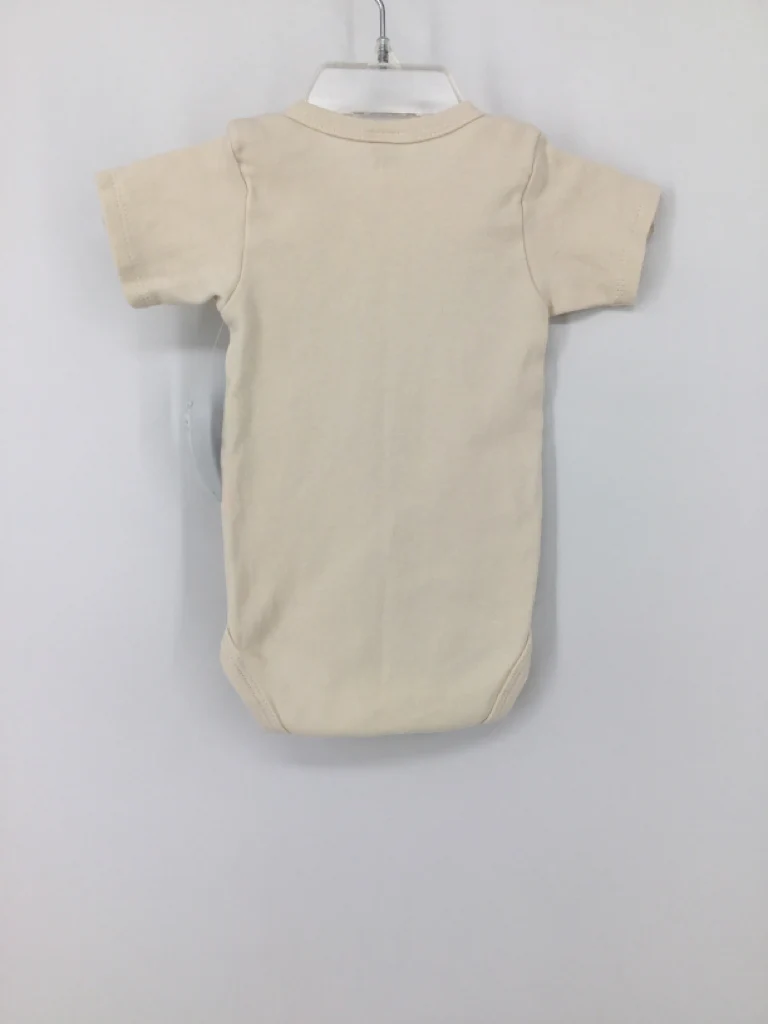 Laughing giraffe Child Size 3-6 Months Cream Onesie - Image 2