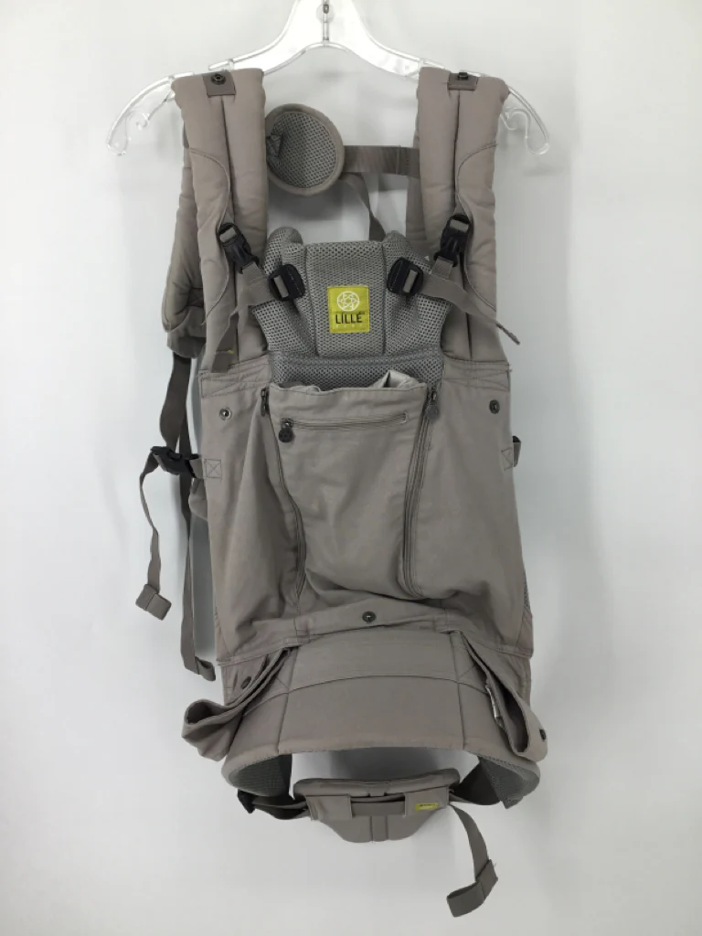 LĂLLĂbaby Complete All Season Gray Baby/Child Carrier