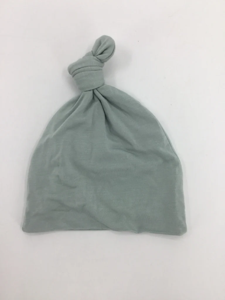 Lou Lou Child Size 0-3 Months Gray Solid Hats - boys