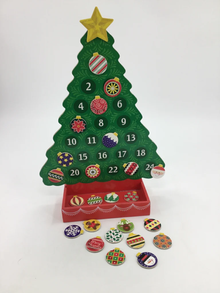 Melissa & Doug Countdown to Christmas Magnetic Tree