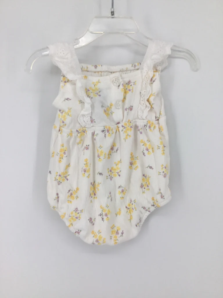 Nicole Miller Child Size 0-3 Months White Outfit - girls - Image 2