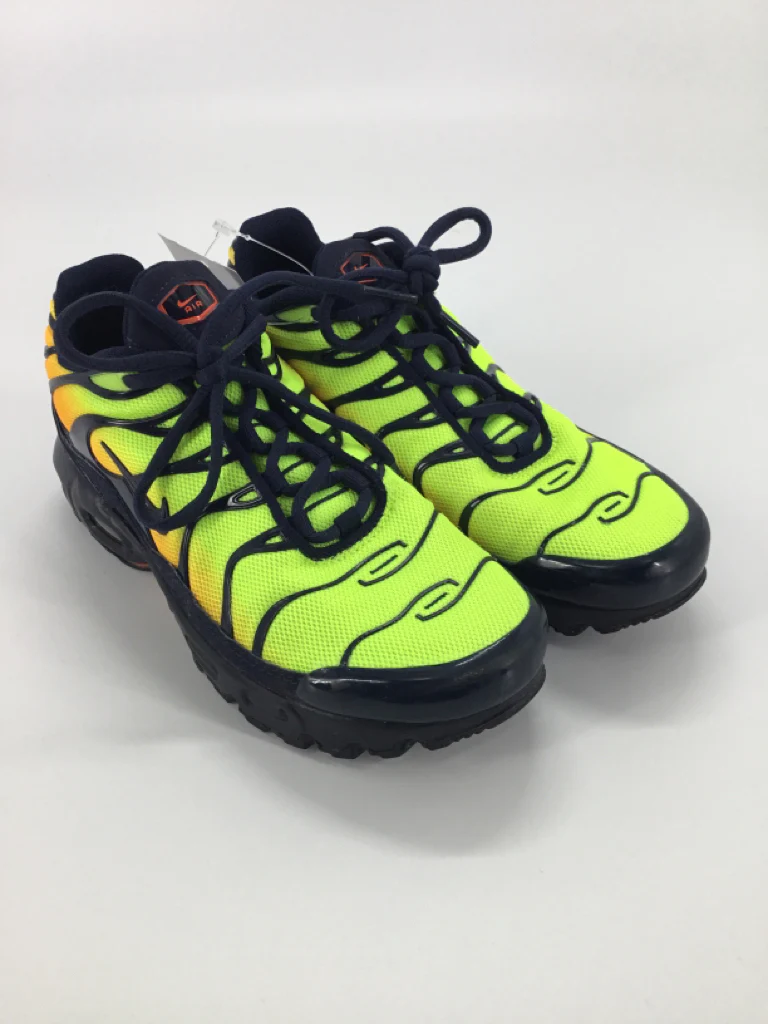 Nike Child Size 3 Youth Yellow Sneakers