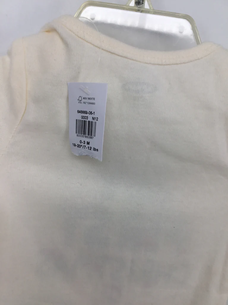 Old Navy Child Size 0-3 Months Cream Christmas Onesie - Image 2