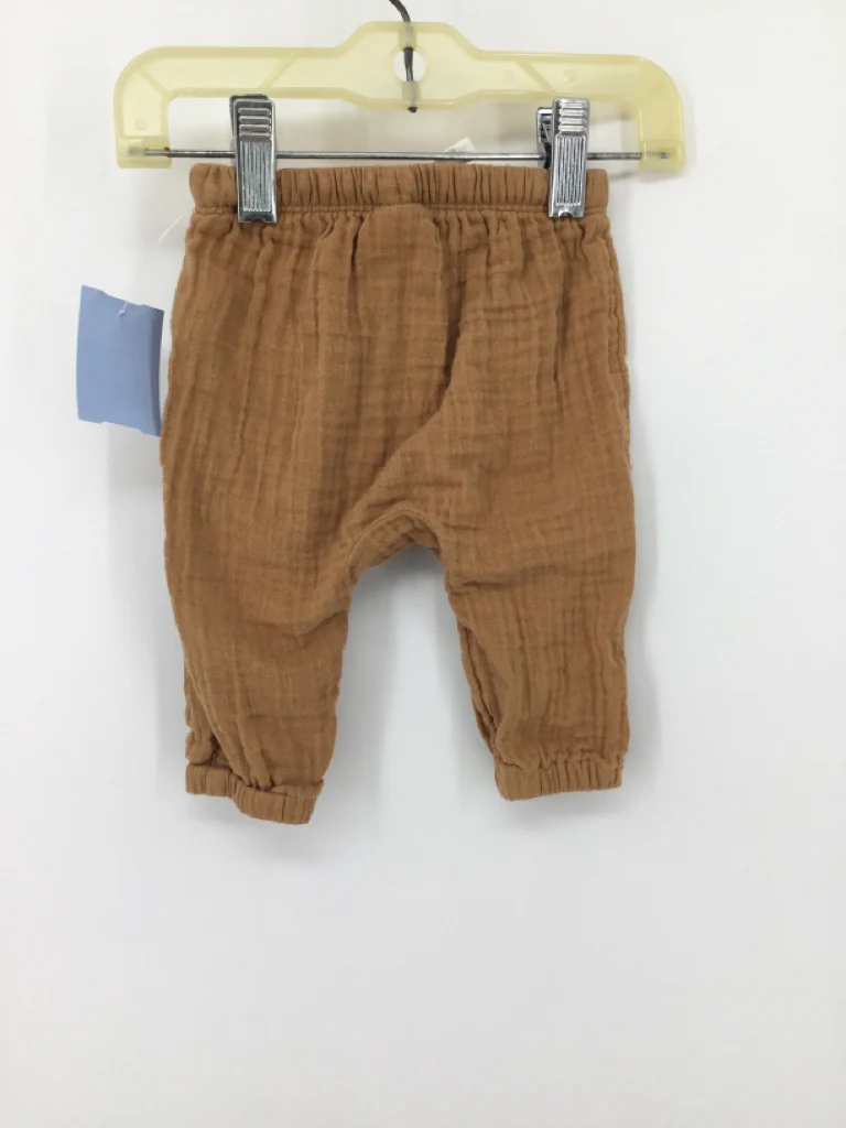 Old Navy Child Size 0-3 Months Tan Solid Pants - boys - Image 2