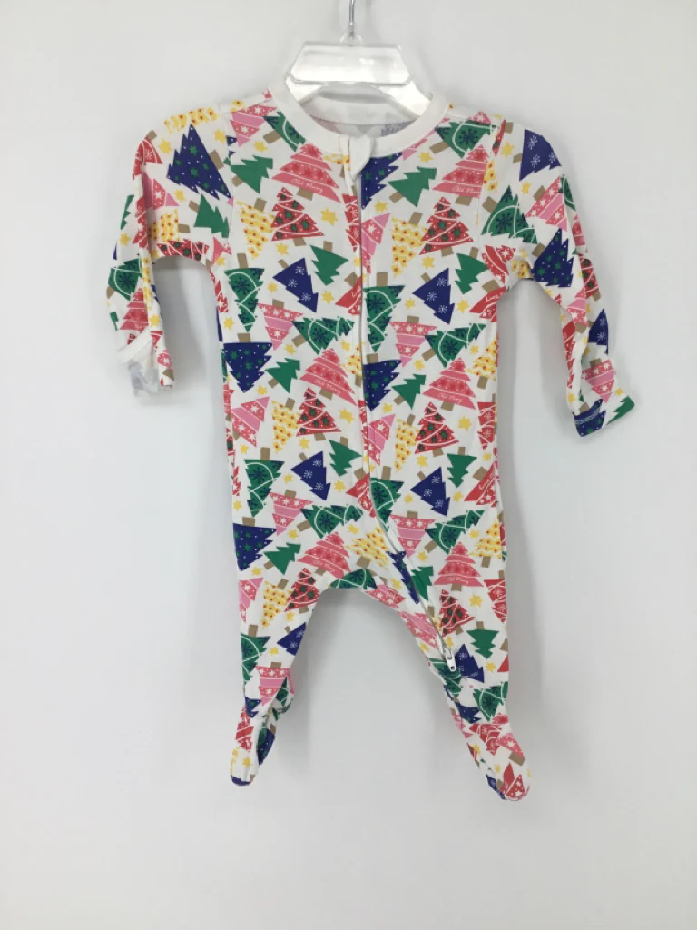 Old Navy Child Size 3-6 Months Multi-Color Christmas Sleeper