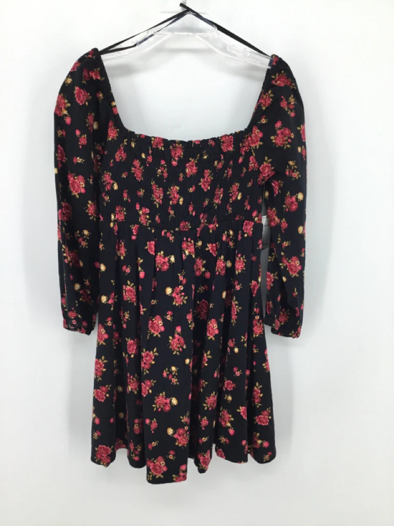 Old Navy Child Size 5 Black Dress - girls