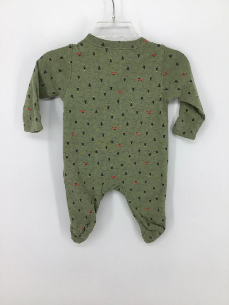 Old Navy Child Size Newborn Green Christmas Sleeper - Image 2