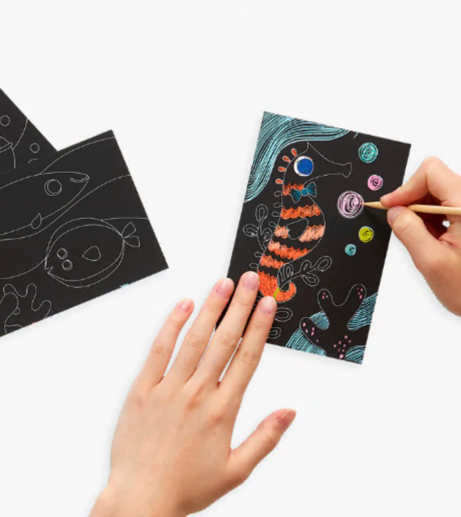 Ooly - Friendly Fish Mini Scratch & Scribble Art Kit - Image 2