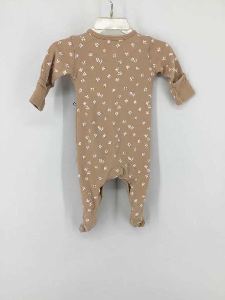 Quincy Mae Child Size 0-3 Months Tan Sleepers - Image 2