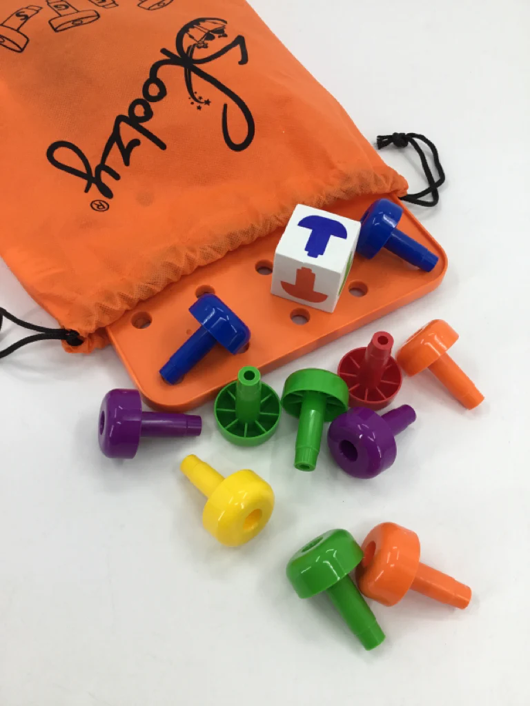 skoolzy Jumbo Pegs and Pegboards