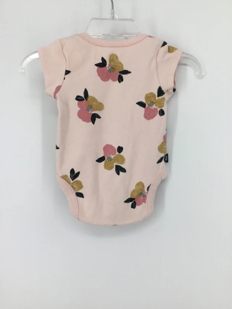 Tea Child Size 0-3 Months Pink Onesie - Image 2