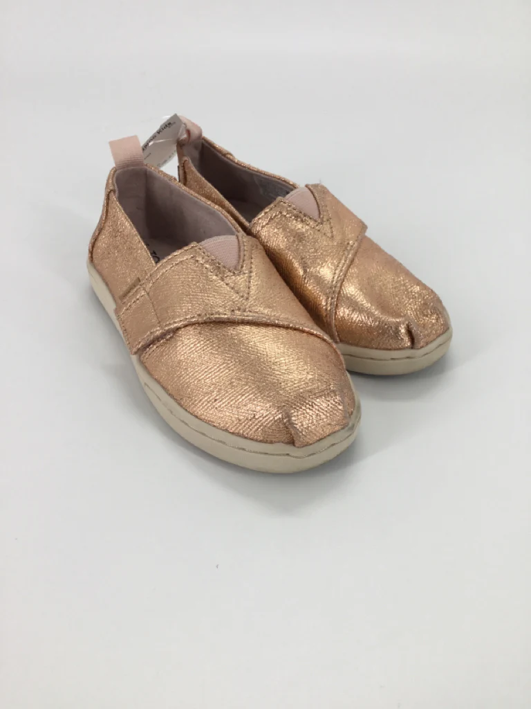 Toms Child Size 10 Rose Gold Sneakers