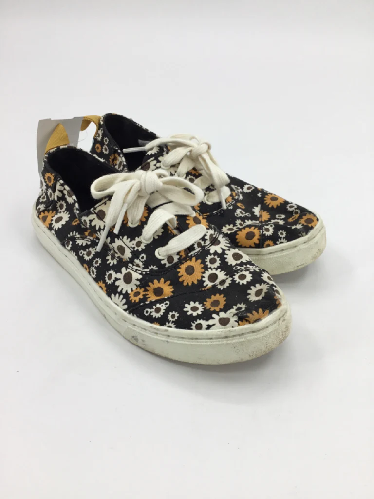 Toms Child Size 3 Youth Black Sneakers