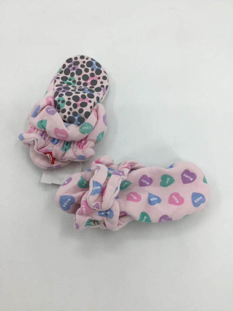 Zutano Child Size 18 Months Pink Valentine's Day Baby Shoes